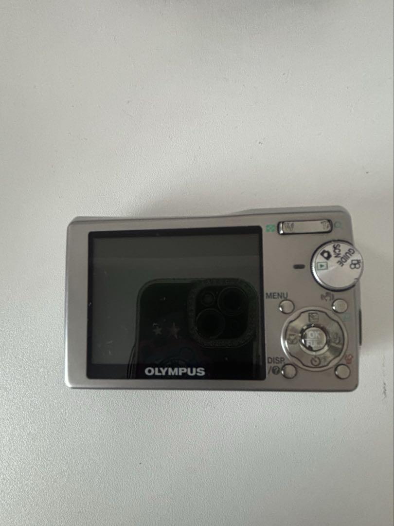 Olympus μ 810 デジタルカメラ 8.0MP