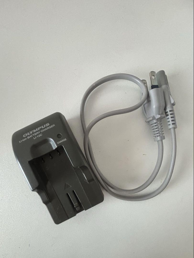 Olympus μ 810 デジタルカメラ 8.0MP