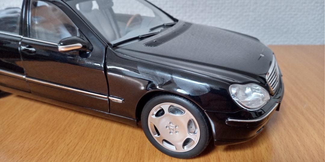 1/18 ノレブ S 600 メルセデス・ベンツ W220 黒