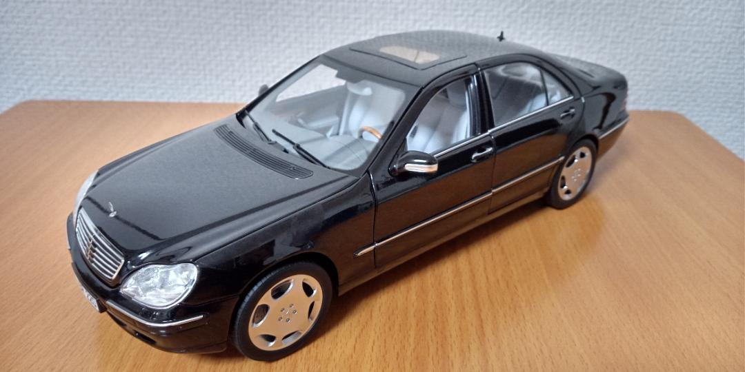 1/18 ノレブ S 600 メルセデス・ベンツ W220 黒