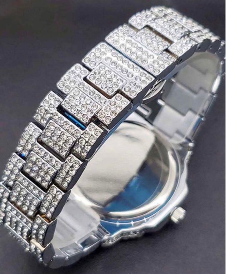 【話題の新定番】ターコイズ×最上級CZダイヤ　ブリンブリン腕時計