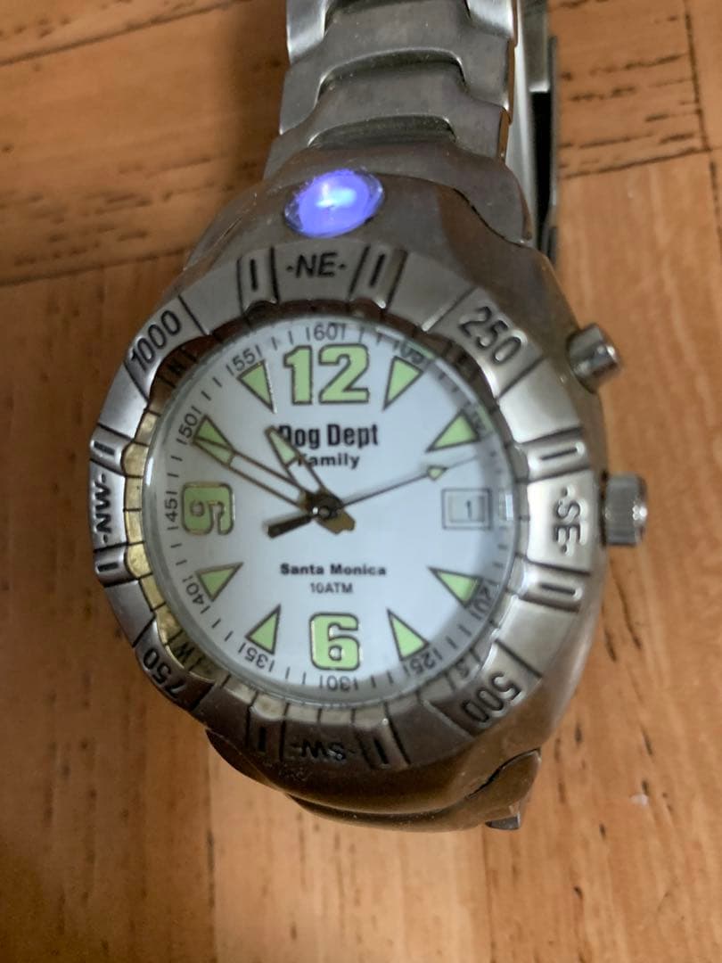 DeptクォツQUARTZDOG LIMITED