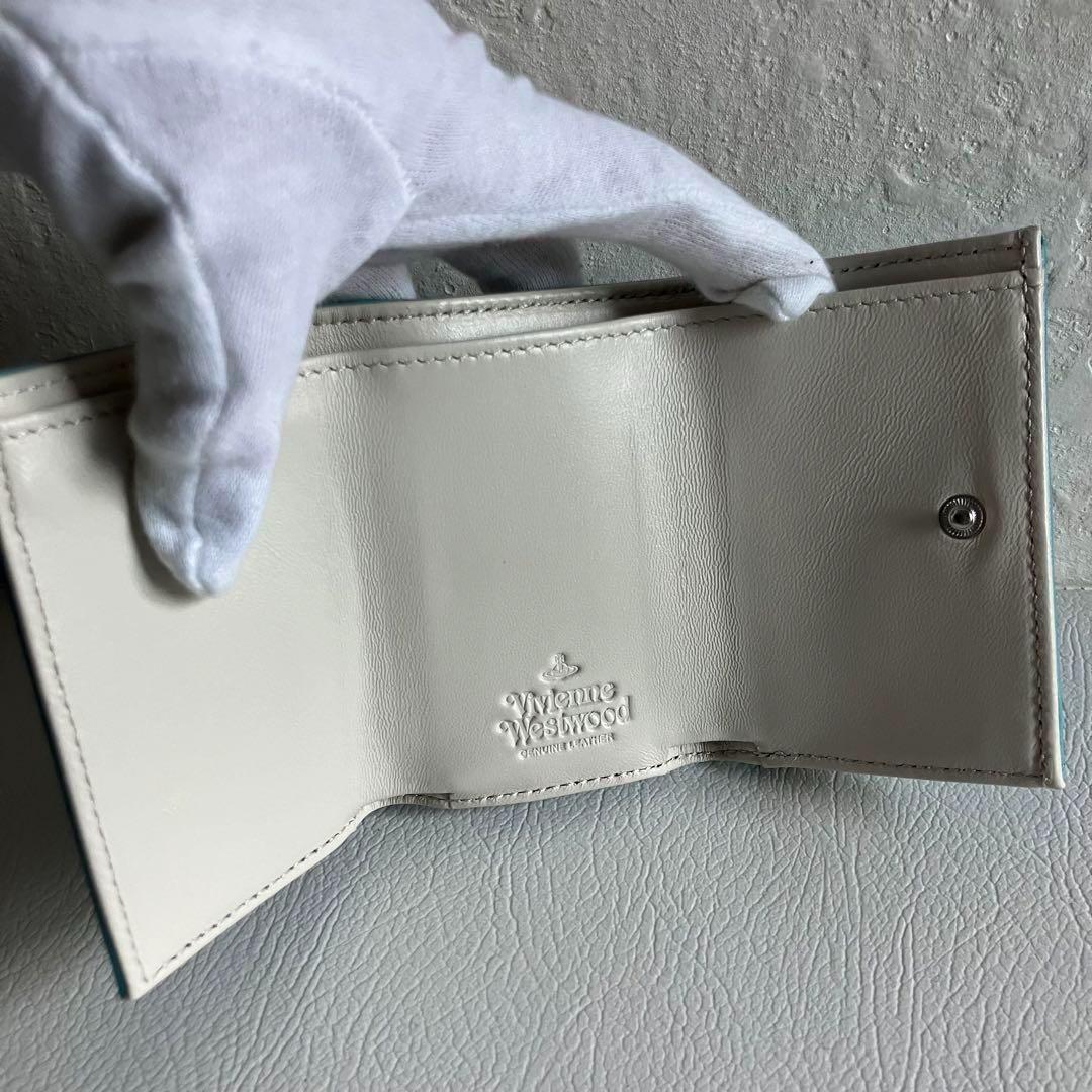 未使用級✨ ヴィヴィアンウエストウッド 三つ折り財布 エマ