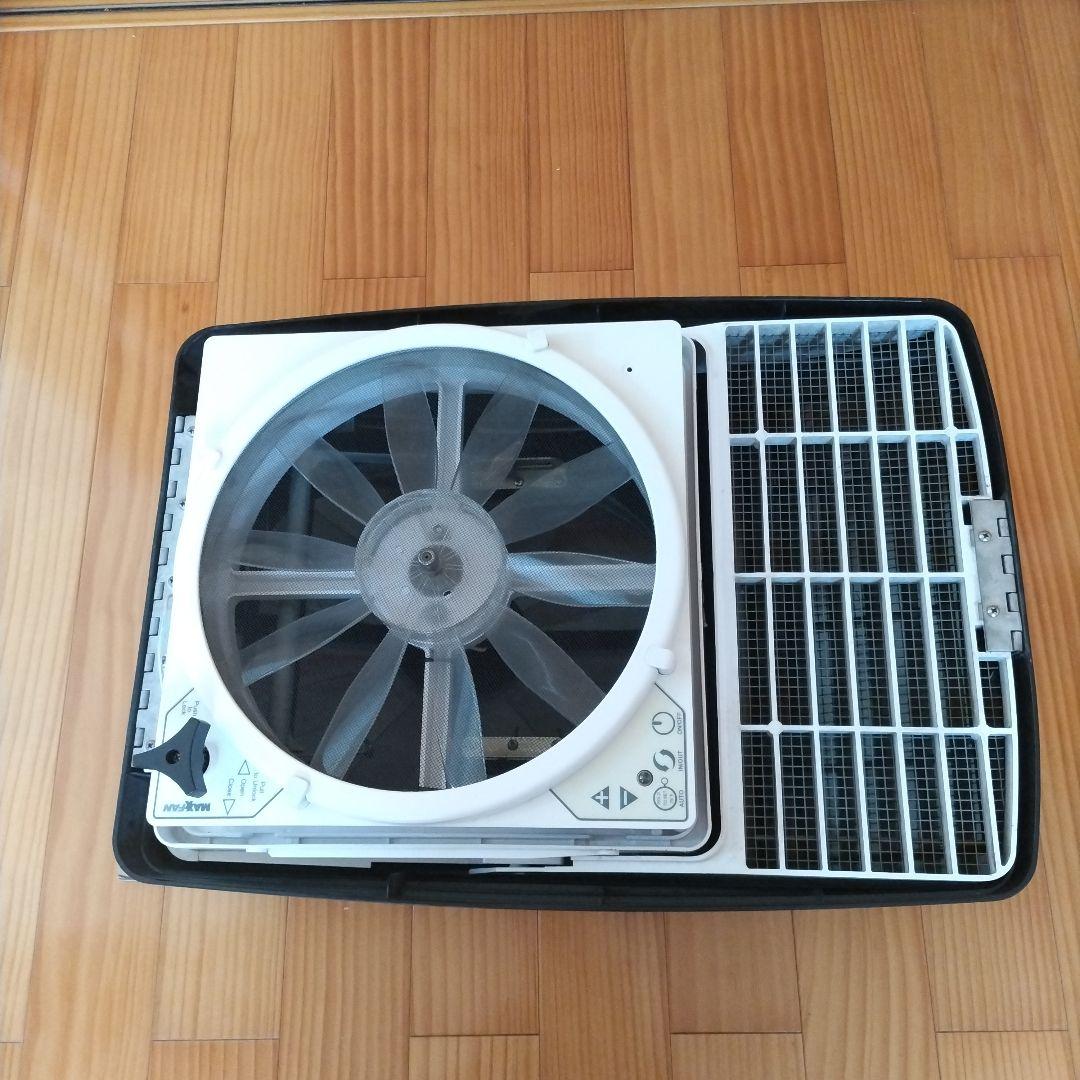 【訳あり】マックスファン MAXXFAN Deluxe 5100K MaxxAir MaxxFan Deluxe RV Roof Vent Model 5100K (White