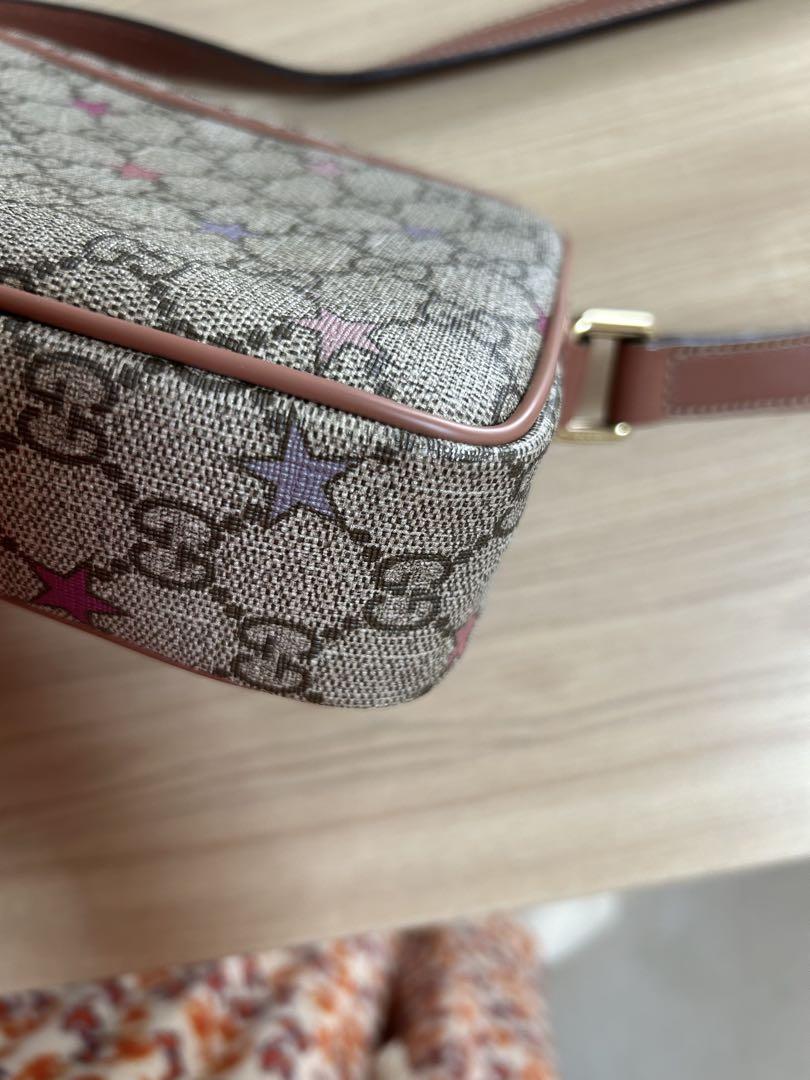 GUCCI スプリーム スター ショルダーバッグ 星柄デザイン