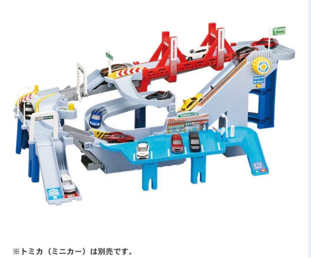 トミカワールド コースがのび~る!2WAYにぎやか高速どうろ　トミカ　おもちゃ