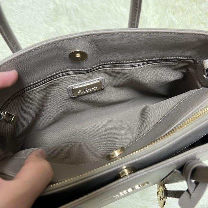または 超美品❗️ ショルダーバッグ 2way グレージュ IgbnZ-m61400781280 フルラ テッサ ハンドバッグ ㊓となってお