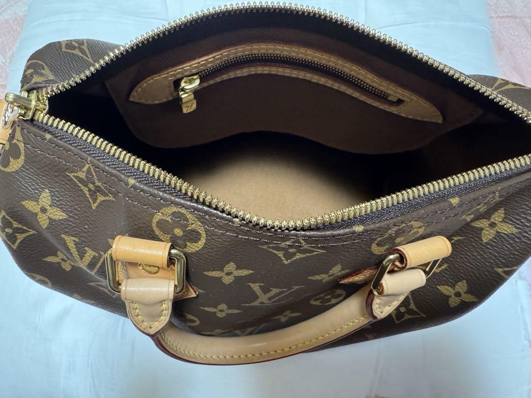 LOUIS VUITTON ルイヴィトン　スピーディー25