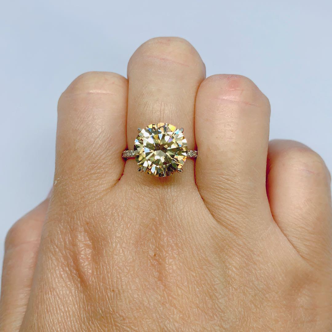 モアサナイト　指輪　5ct  ソリティア　ライトイエロー　11号　プラチナ仕上げ