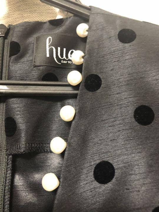 テレビで話題】 day hue to ヒュー パール ワンピース evening ひざ丈 の商品検索や evening♡ワンピース to day 【新品未使用】hue ひざ丈ワンピース