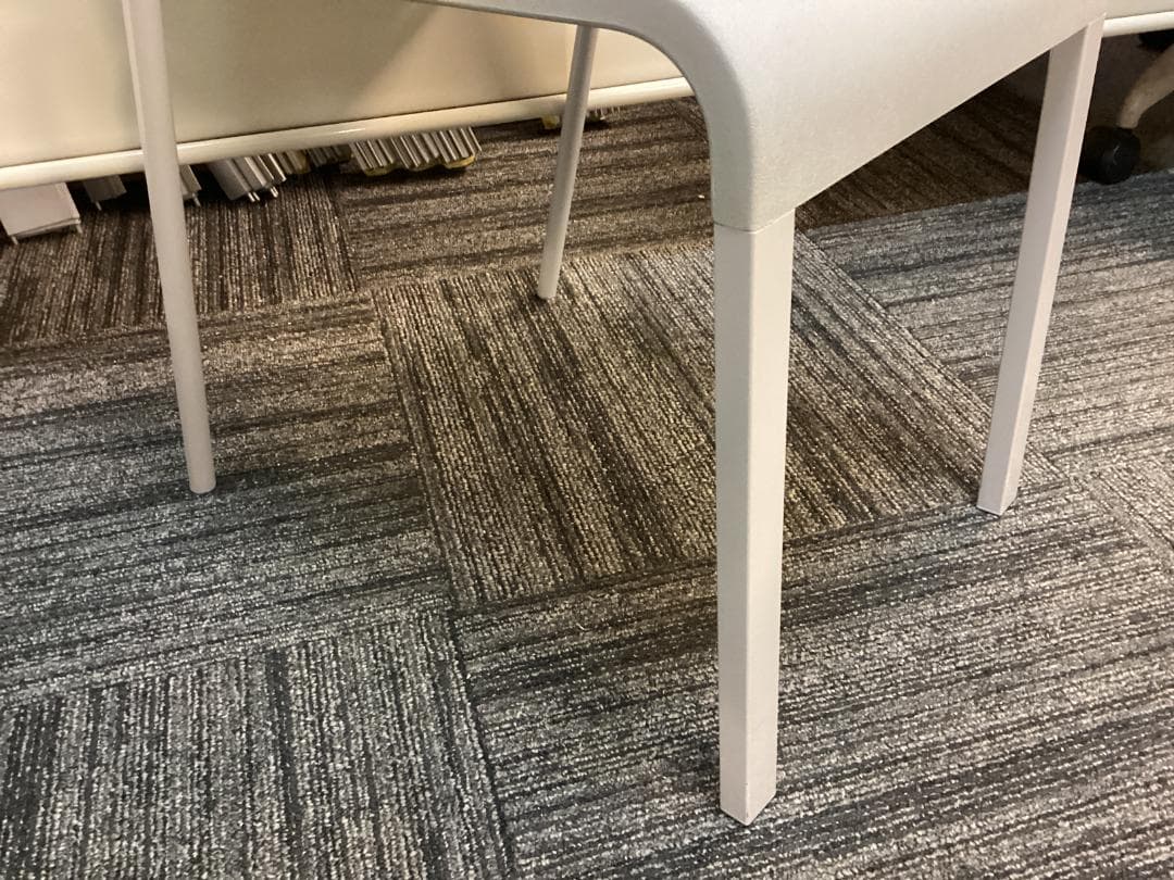 1脚のみ 定価約9万 ヴィトラ ゼロスリーチェア グレー ミーティング