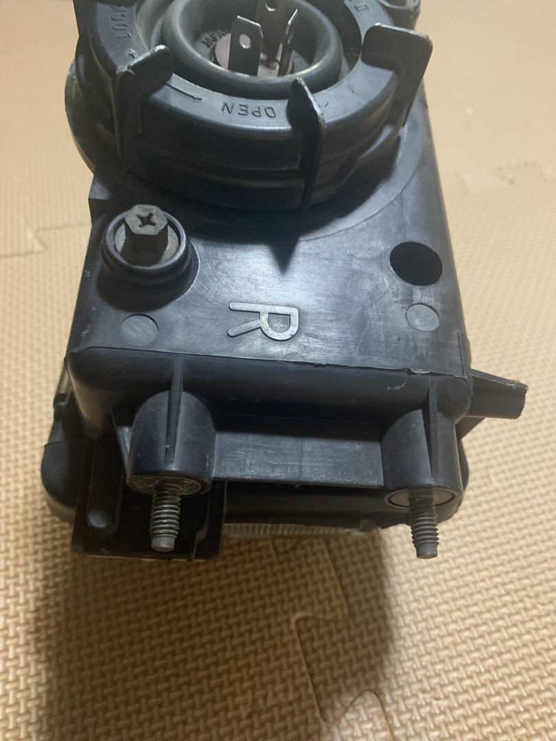希少！美品！日産シルビア S13角目 ヘッドライト【右】 ステー破損なし