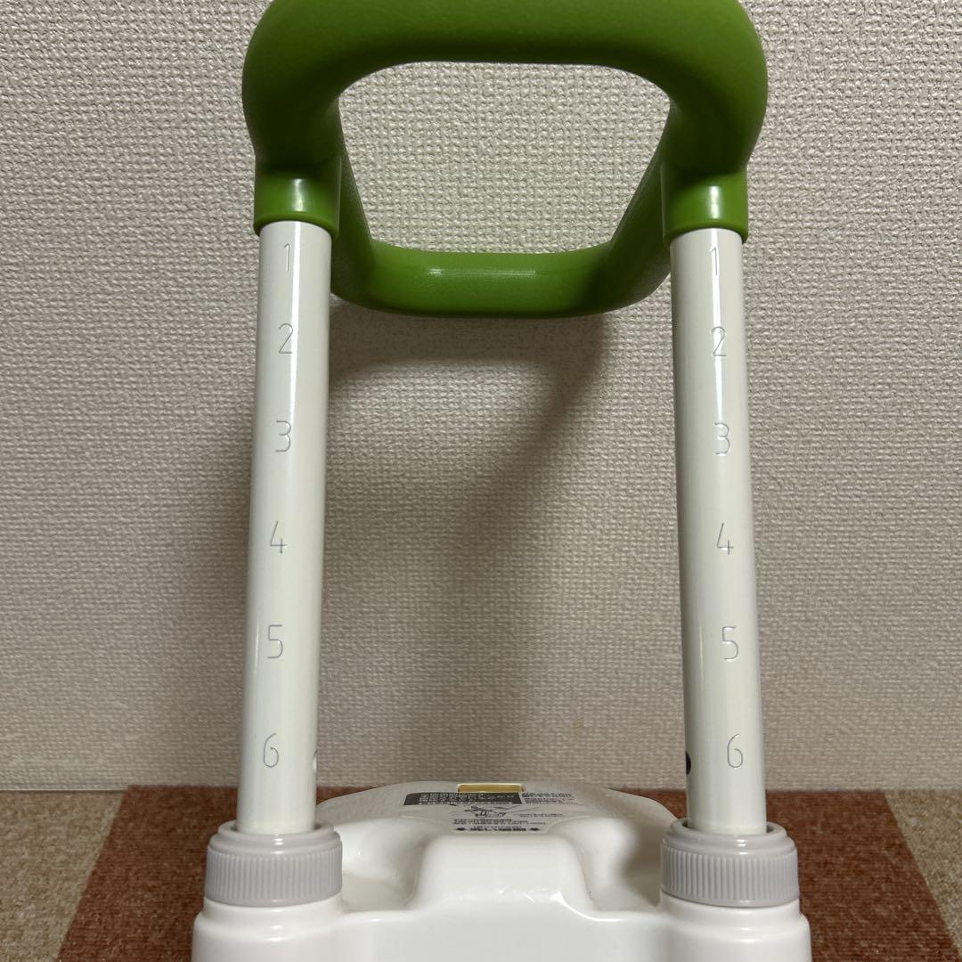 ☆美品☆ アロン化成　安寿 高さ調節付浴槽手すり　UST-130N