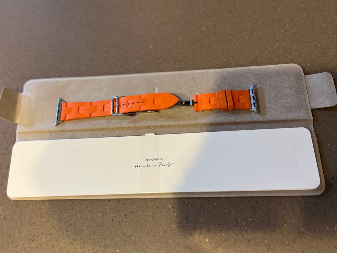 AppleWatch Hermès 42mmシンプルトゥール目立った傷や汚れなし
