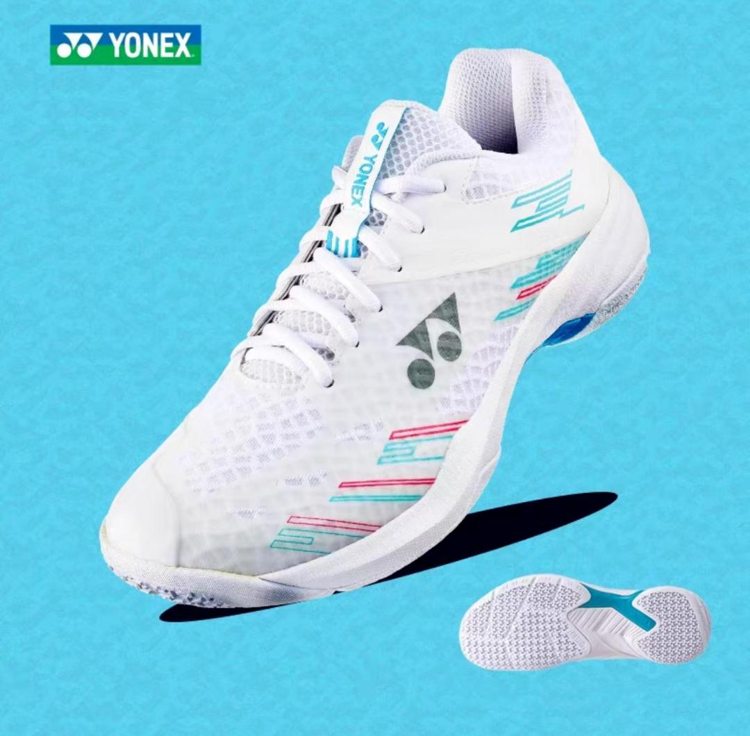 YONEX バドミントンシューズ ホワイト/ブルー/ピンク