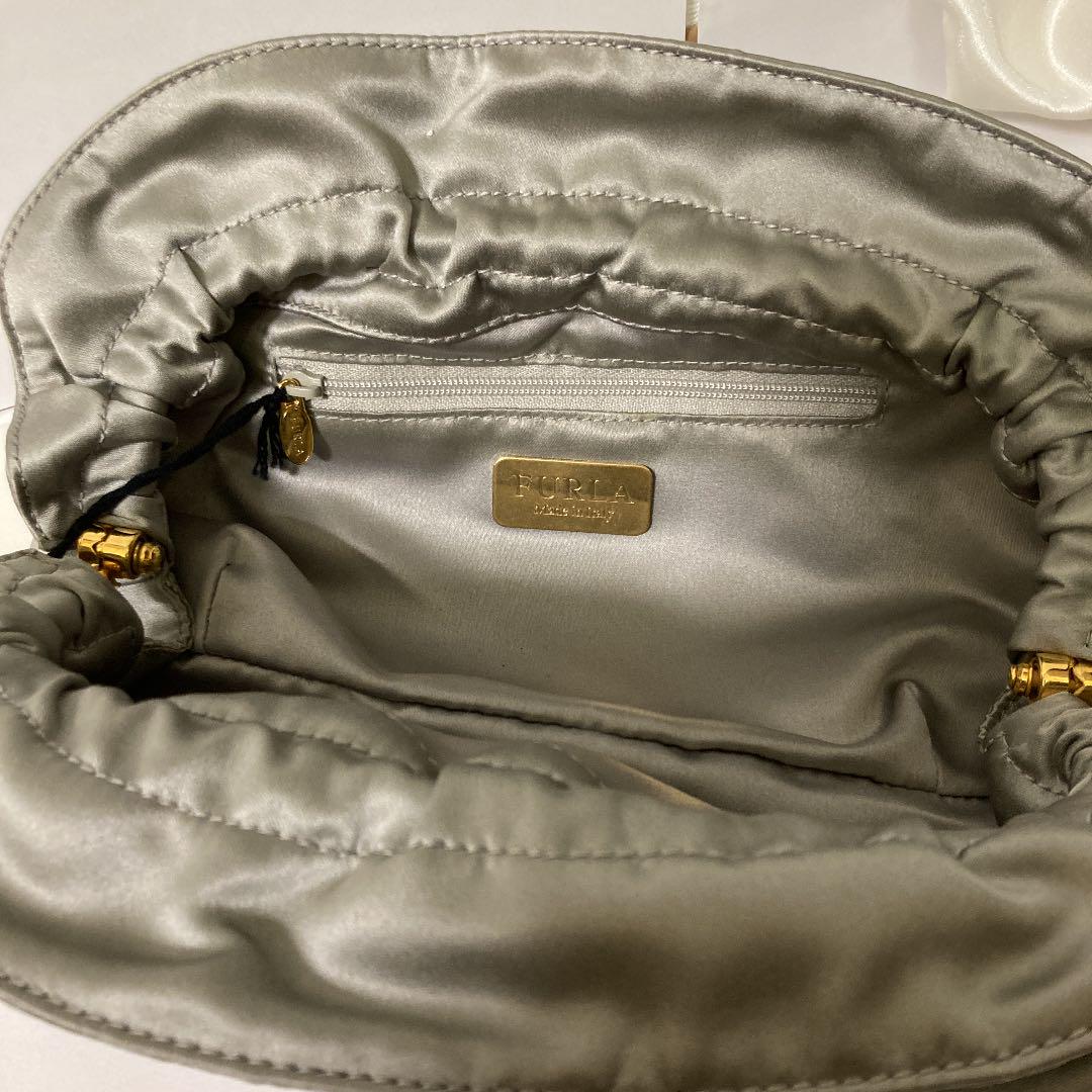 初売り 値下げ】未使用FURLA グレーシルバーポーチ フルラ バッグ