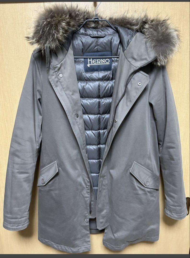 【 美品 】HERNO ヘルノ ファー付ダウンコート ５０