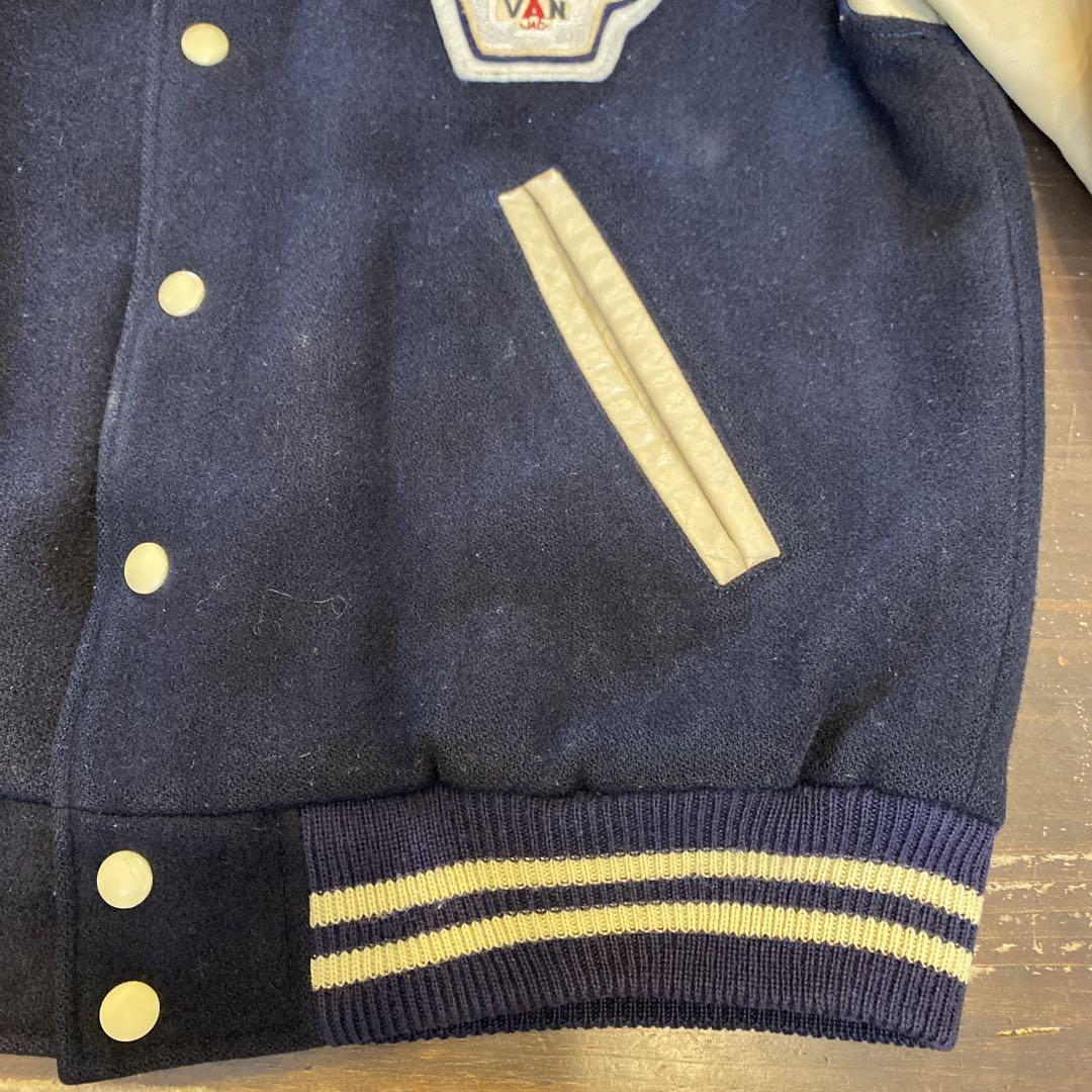 VAN JACKET INC. 本革スタジャン 紺×白 アメフトワッペン