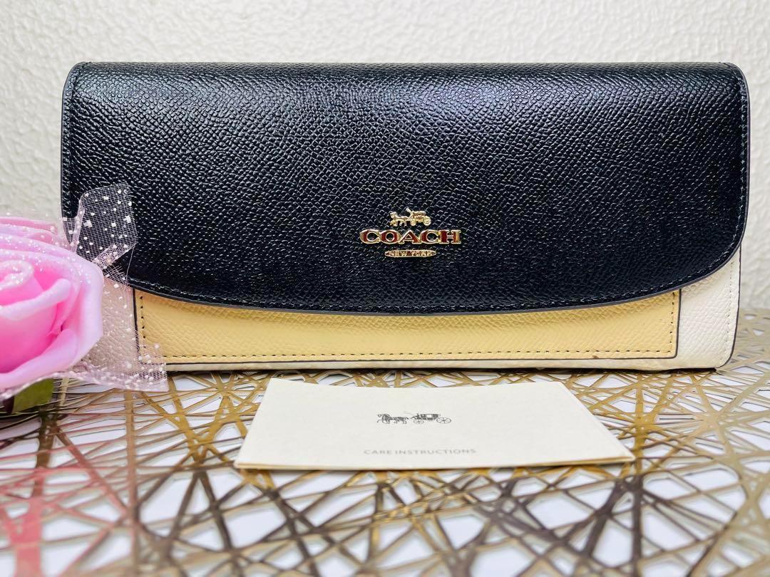 新品未使用COACHコーチ長財布　レディース折長財　ブラック！イエロー　ホック式