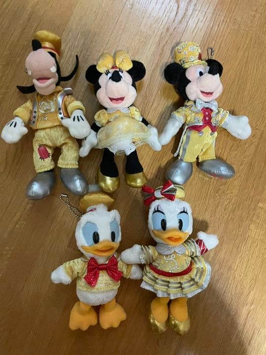 ディズニーランド 30周年 ぬいぐるみバッジ ミッキー ミニー ドナルド
