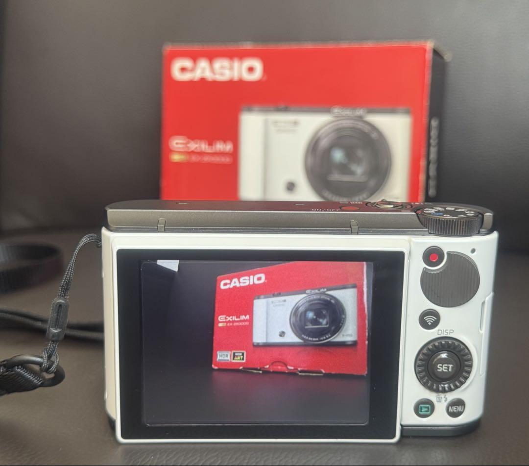 CASIO EXILIM EX-ZR3000