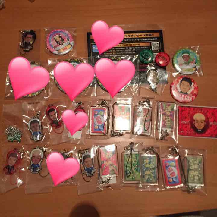 EXILETRIBE ガチャ クリーナー 缶バッチ モバイル