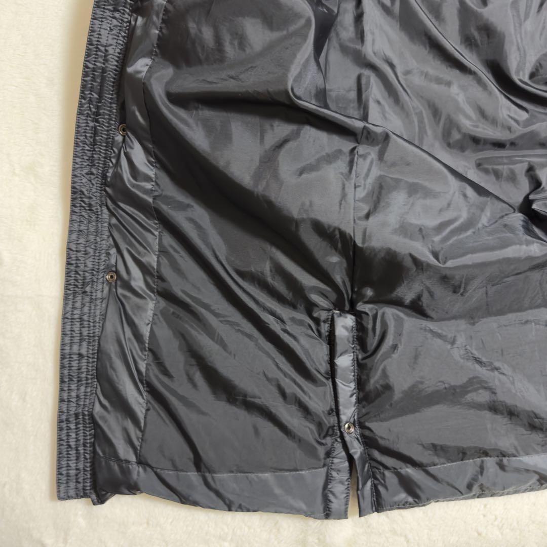 美品NIKEナイキ　フットボール　ダウンベンチコートロング丈　Mサイズ　ブラック
