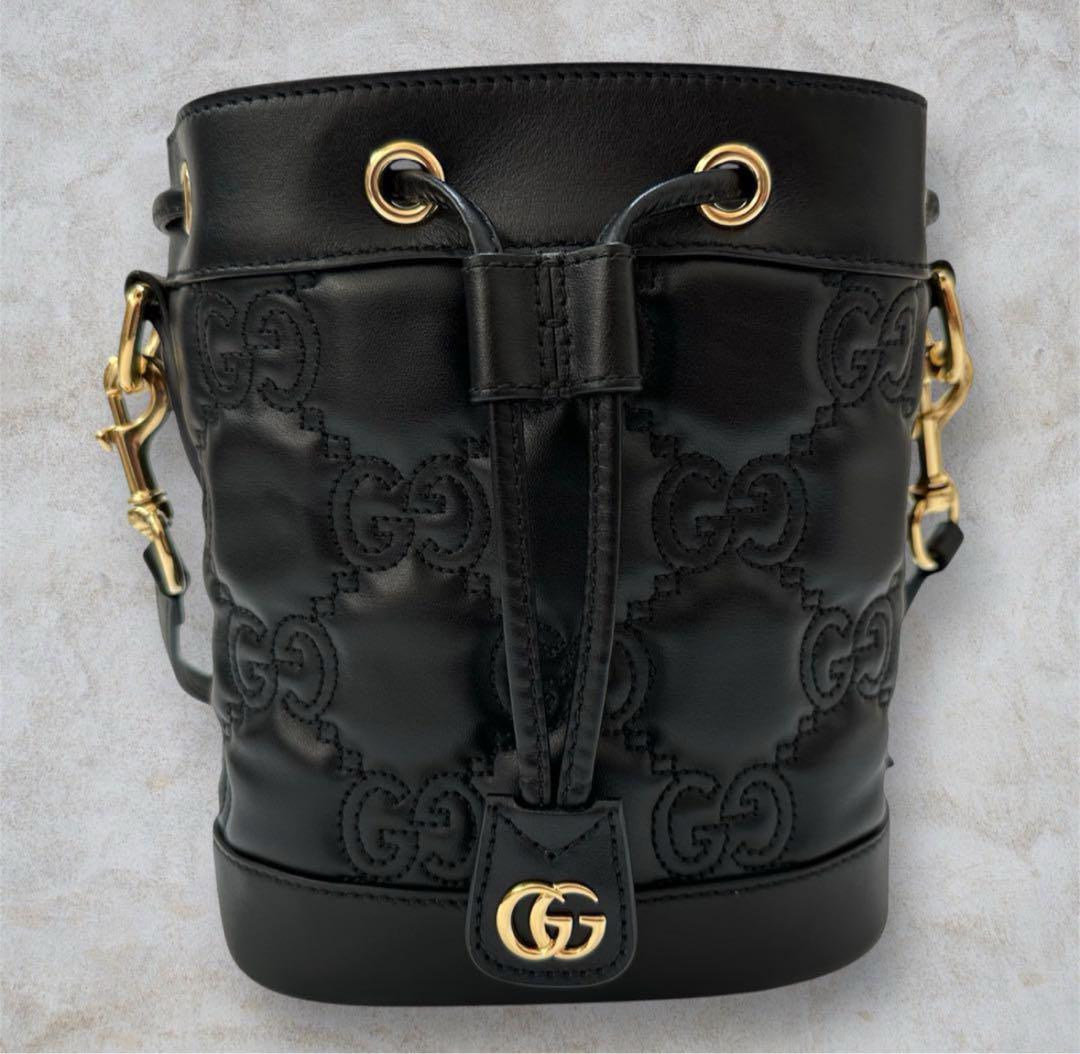 【正規品】GUCCI バケットバッグ　ショルダーバッグ　GGマトラッセ　極美品