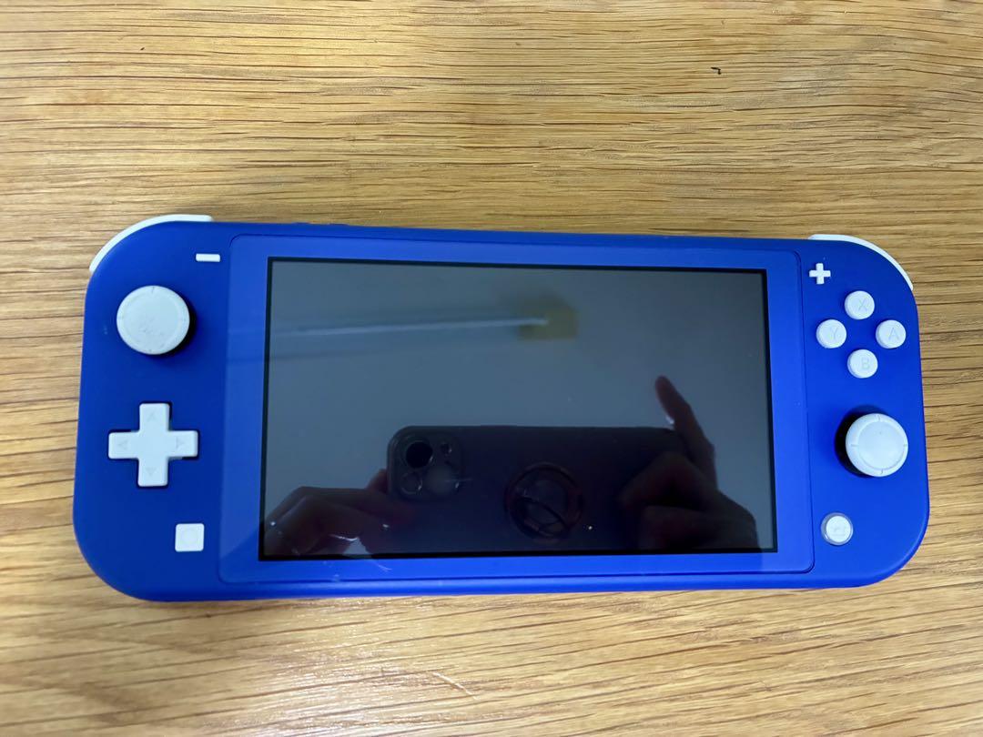 Switch本体　充電器付き