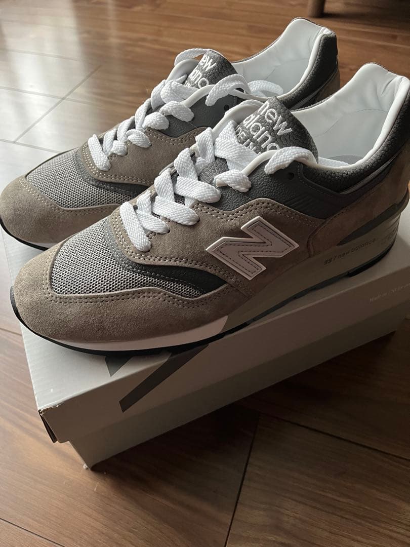 New Balance 997 グレー スニーカー