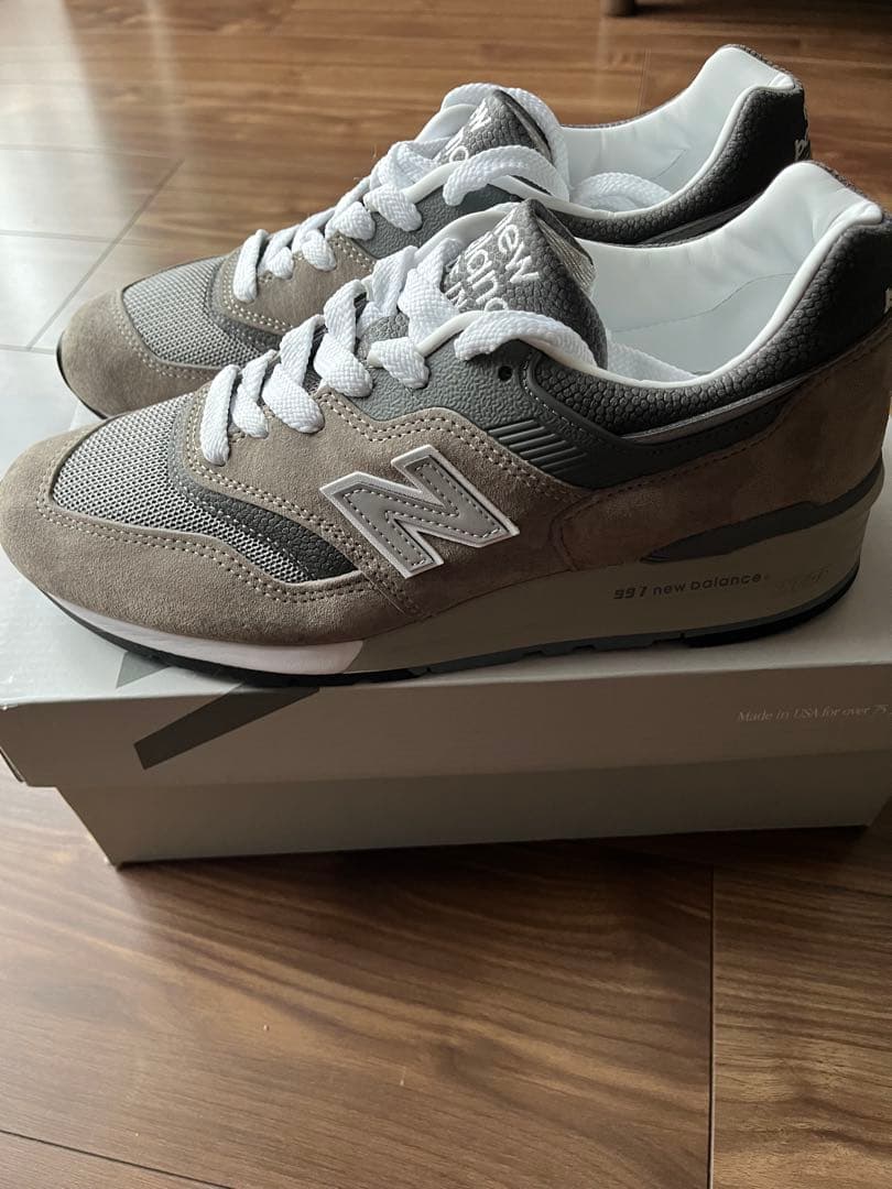 New Balance 997 グレー スニーカー