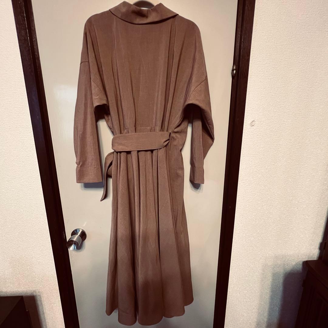 タグ付き新品未着用 ANAYI 長袖ラップワンピース サイズ38 タグ付き新品未着用 ANAYI 長袖ラップワンピース サイズ38