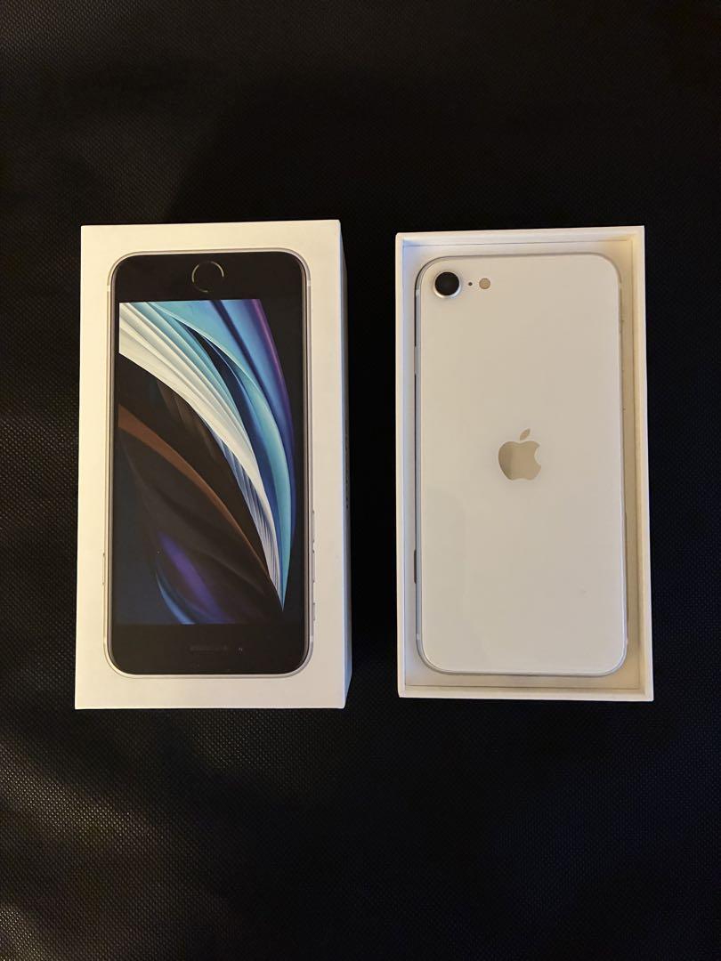 ❤️T.O.M❤️Apple iPhone SE (第2世代) ホワイト 本体