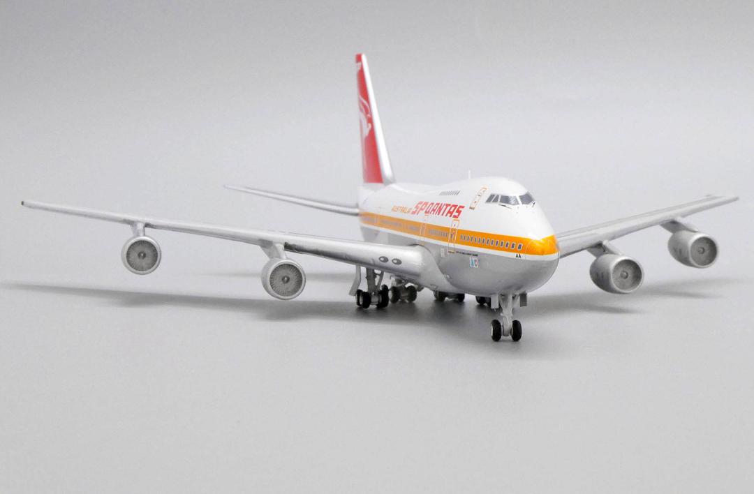 Jcwings カンタス航空 747SP VH-EAA 1/400
