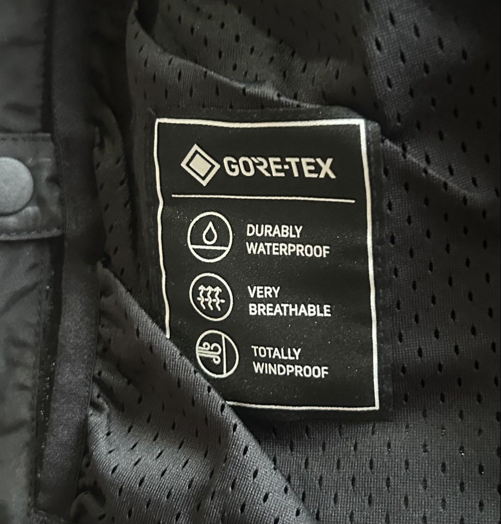VOLCOMボルコム　L GORE-TEX JACKETスノーボードウェア