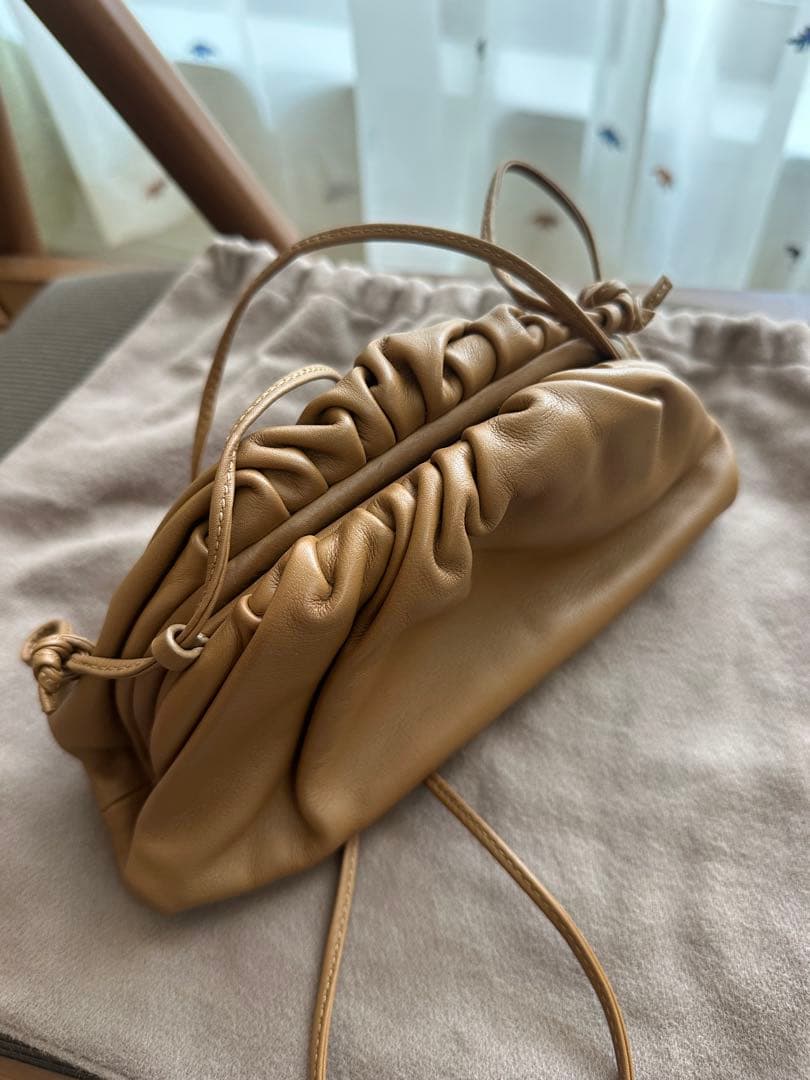 BOTTEGA VENETA ボッテガ　ザポーチ　キャメル　ボッテガヴェネタ