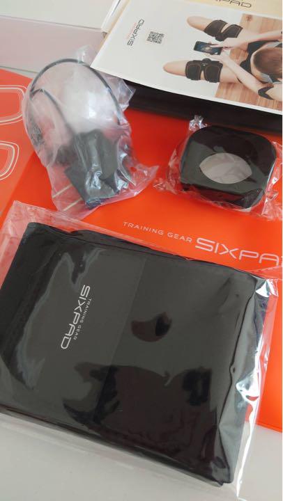 シックスパッド　シックスパット　アブズフィット2 ダイエット　エクササイズ