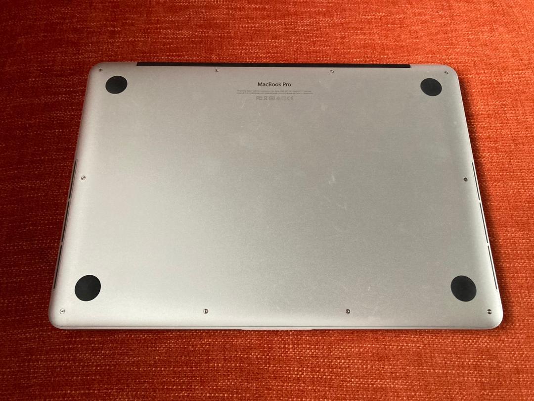 U*U様 MacBook Pro Retinaディスプレイ 2700/13.3