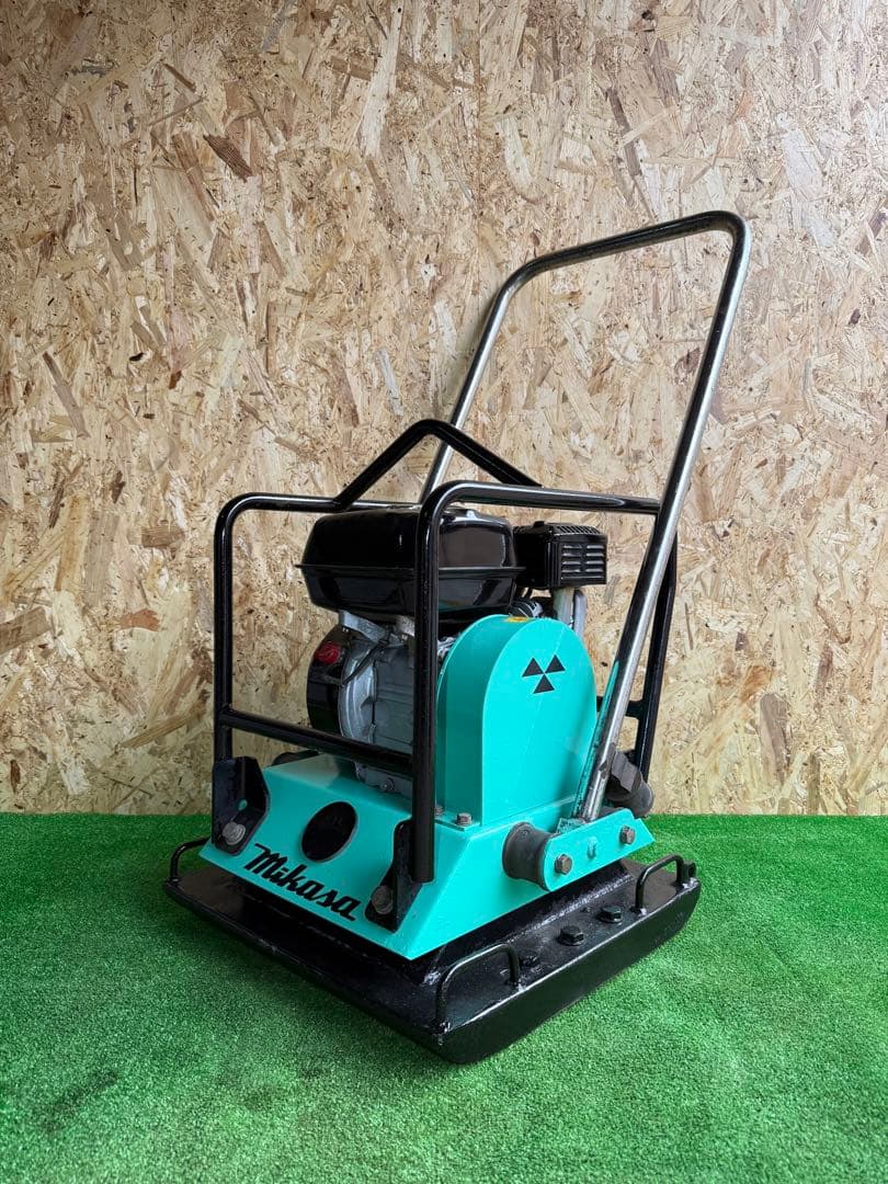 プレートコンパクター 転圧機 三笠 日立プレート ランマー 建設機械舗装工事MIKASA