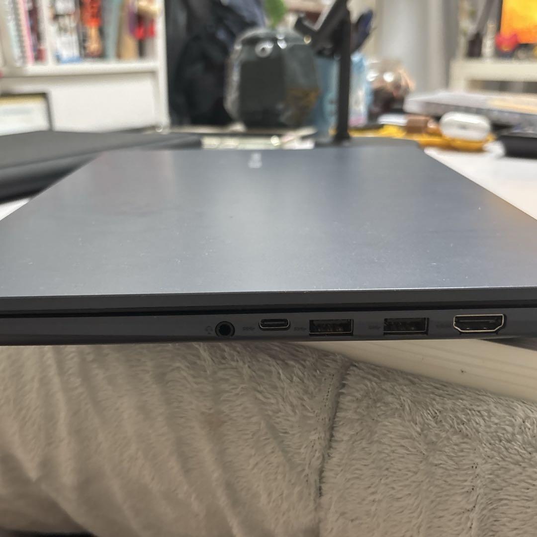 ASUS vivobook14 ノートパソコン M1403Q