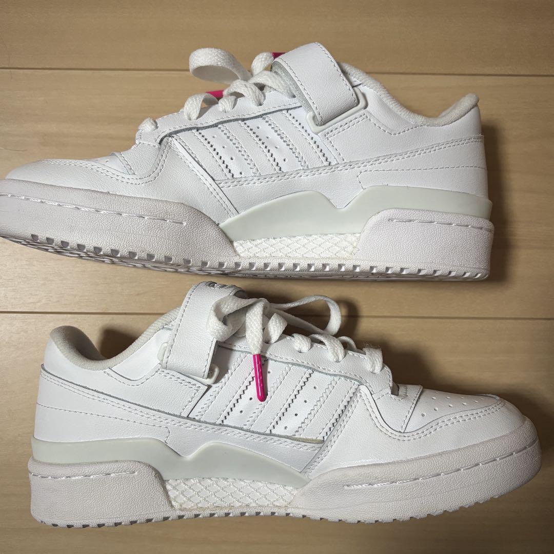 adidas シューズ 24.0cm