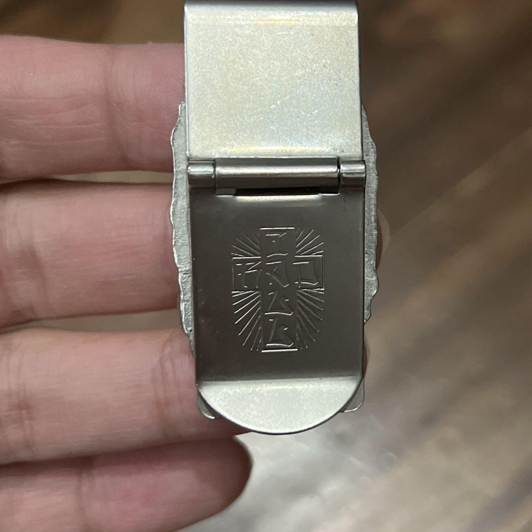 美品　ラディアル　マリア　マネークリップ　マリア