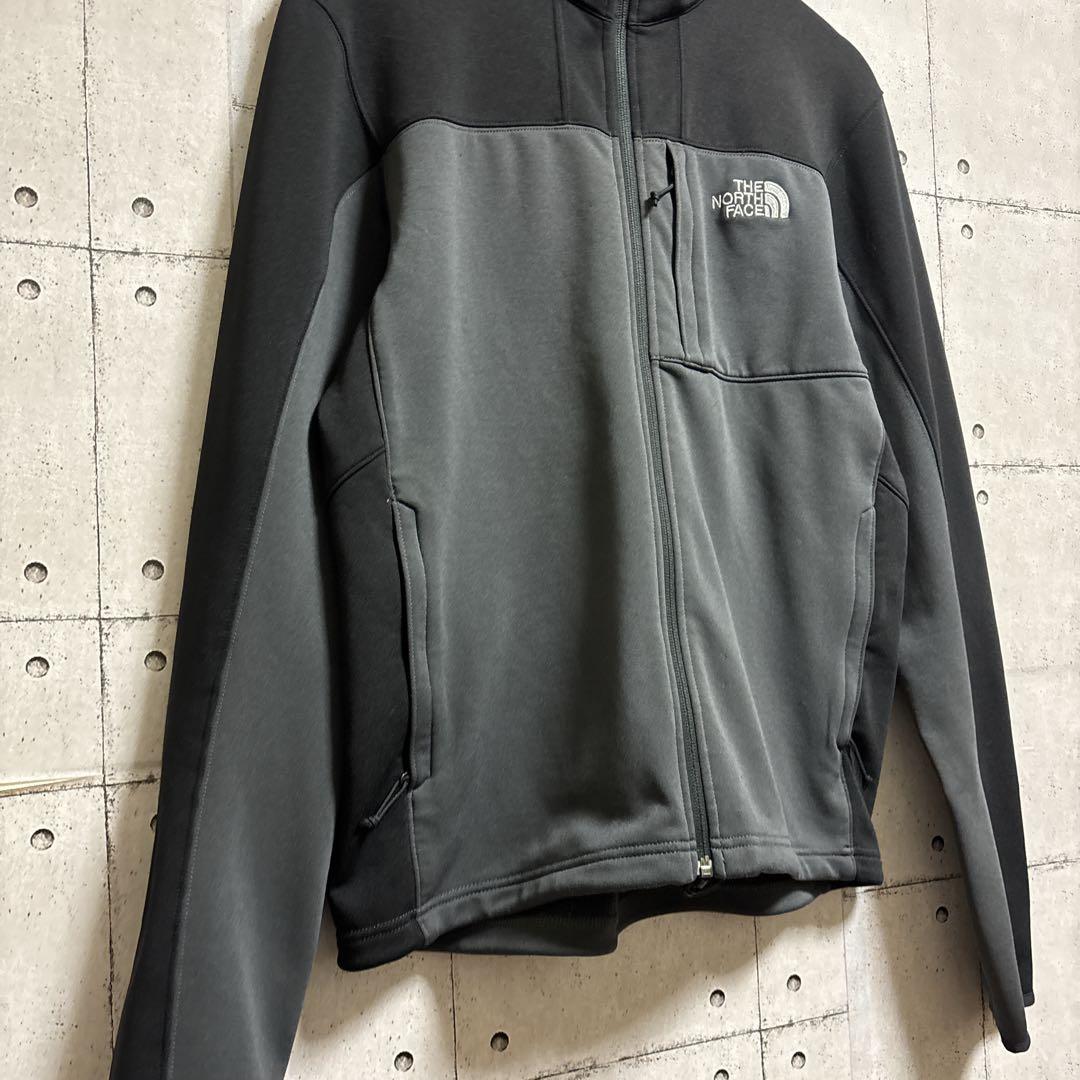 THE NORTH FACE メンズM フリースジャケット グレー/ブラック THE NORTH FACE メンズM フリースジャケット グレー/ブラック