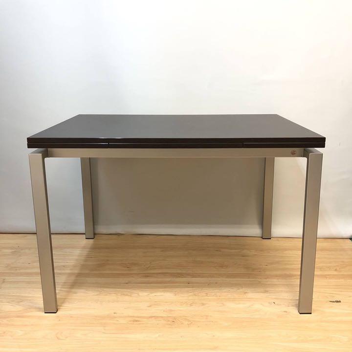 【美品・イタリア製】Calligaris／カリガリス 伸長式ダイニングテーブル