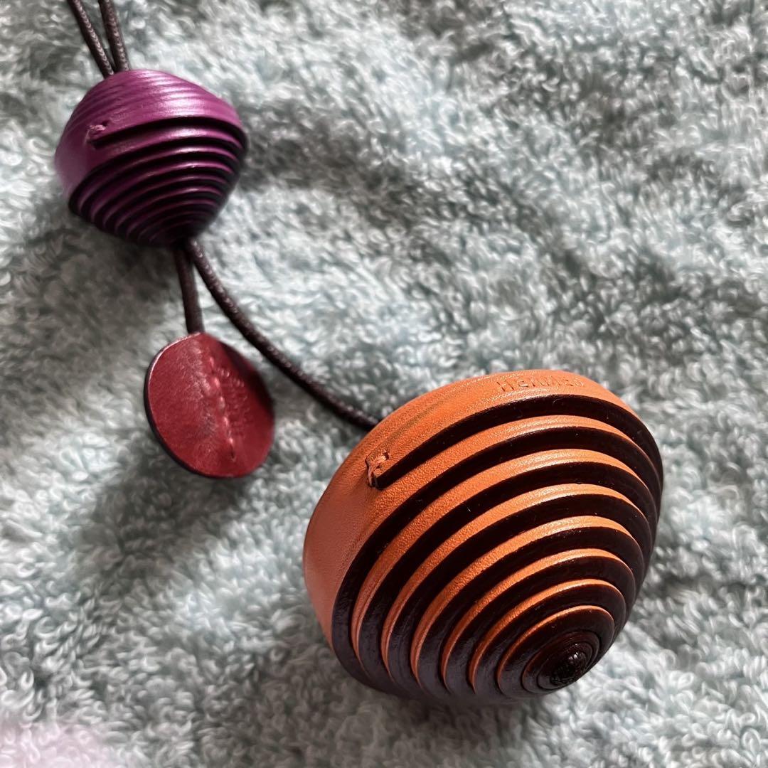 エルメス　ネックレス　レザー　「ホホバ・ヨヨバ」 楽天市場】美品 HERMES エルメス JOJOBA ホホバ ネックレス