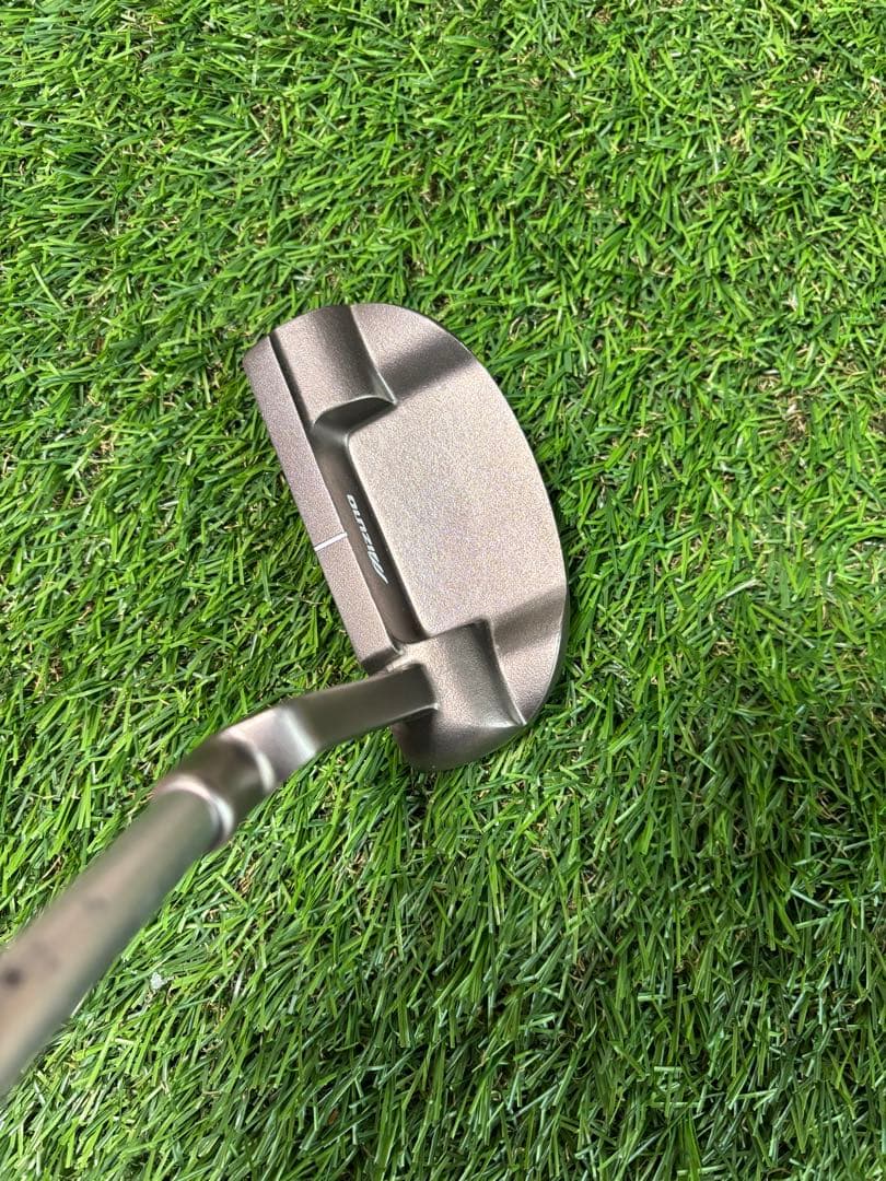 値下げしました。ミズノ　efilレディースパター