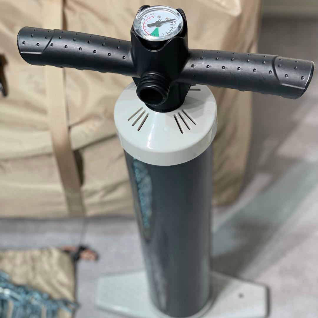 TOMOUNTインフレータブルテント 300x400cm TOMOUNTインフレータブルテント 300x400cm