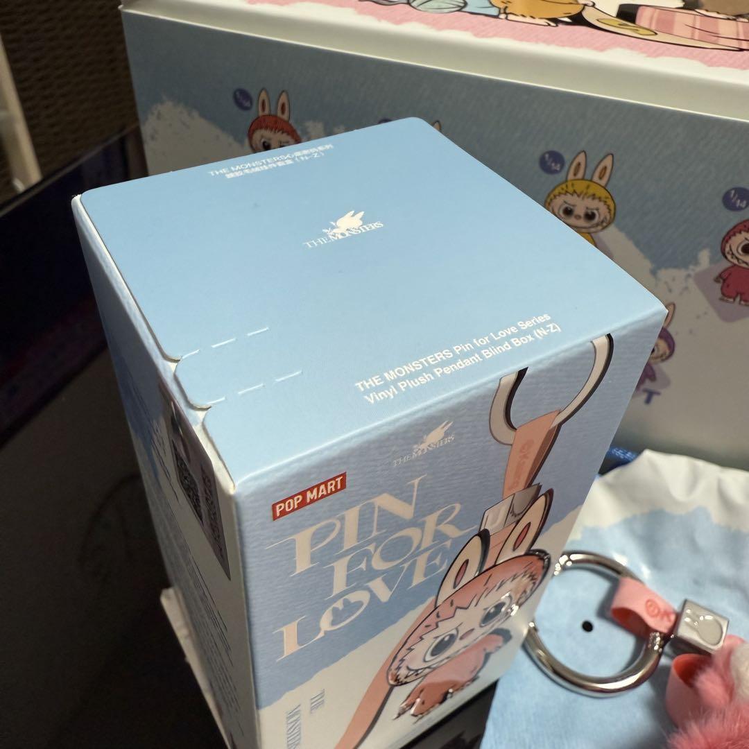 完全正規品 ラブブ ぬいぐるみペンダント （N） 楽天市場】【正規品保証・当日発送】 THE MONSTER PIN FOR LOVE
