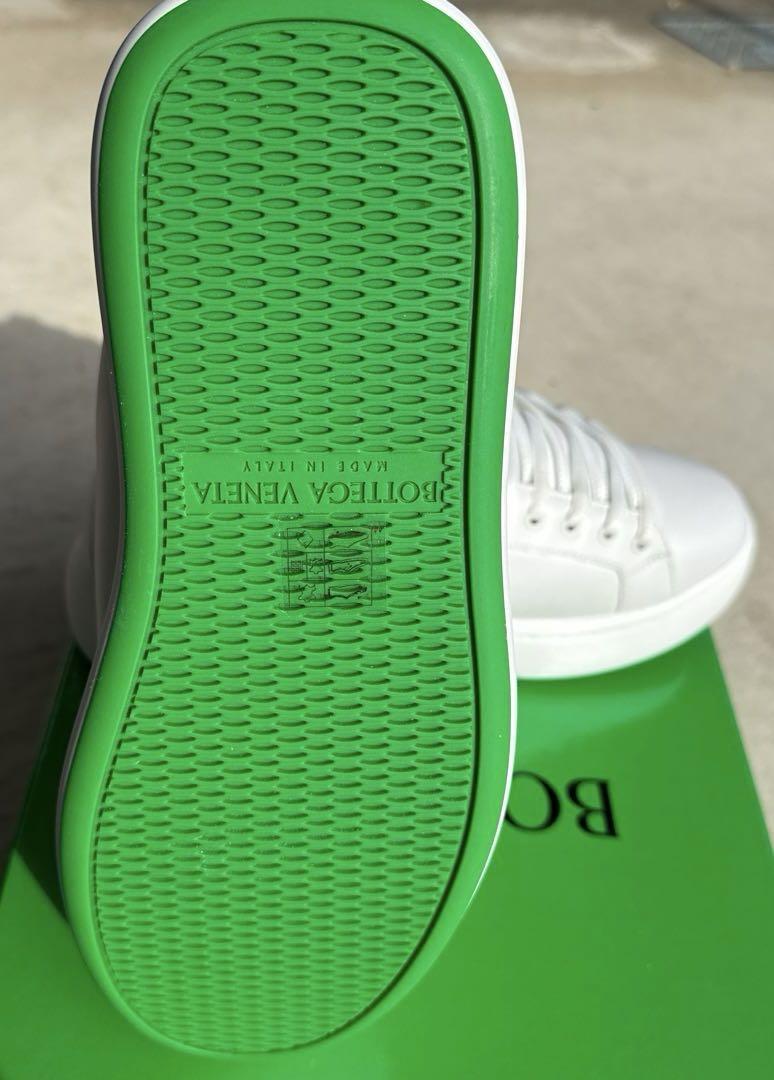 BOTTEGA VENETA ホワイト スニーカー