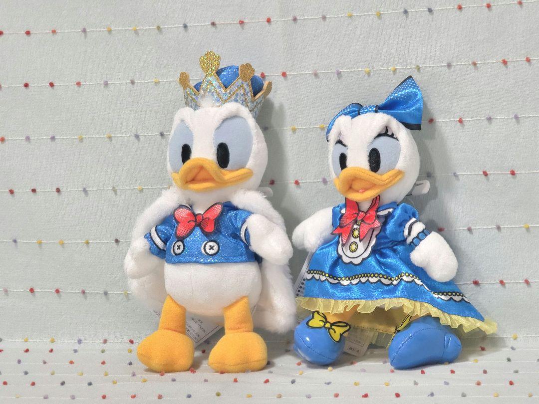 ドナルド デイジー ぬいぐるみバッジ 東京ディズニーランド